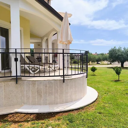 Danica & Mario Apartamento Poreč